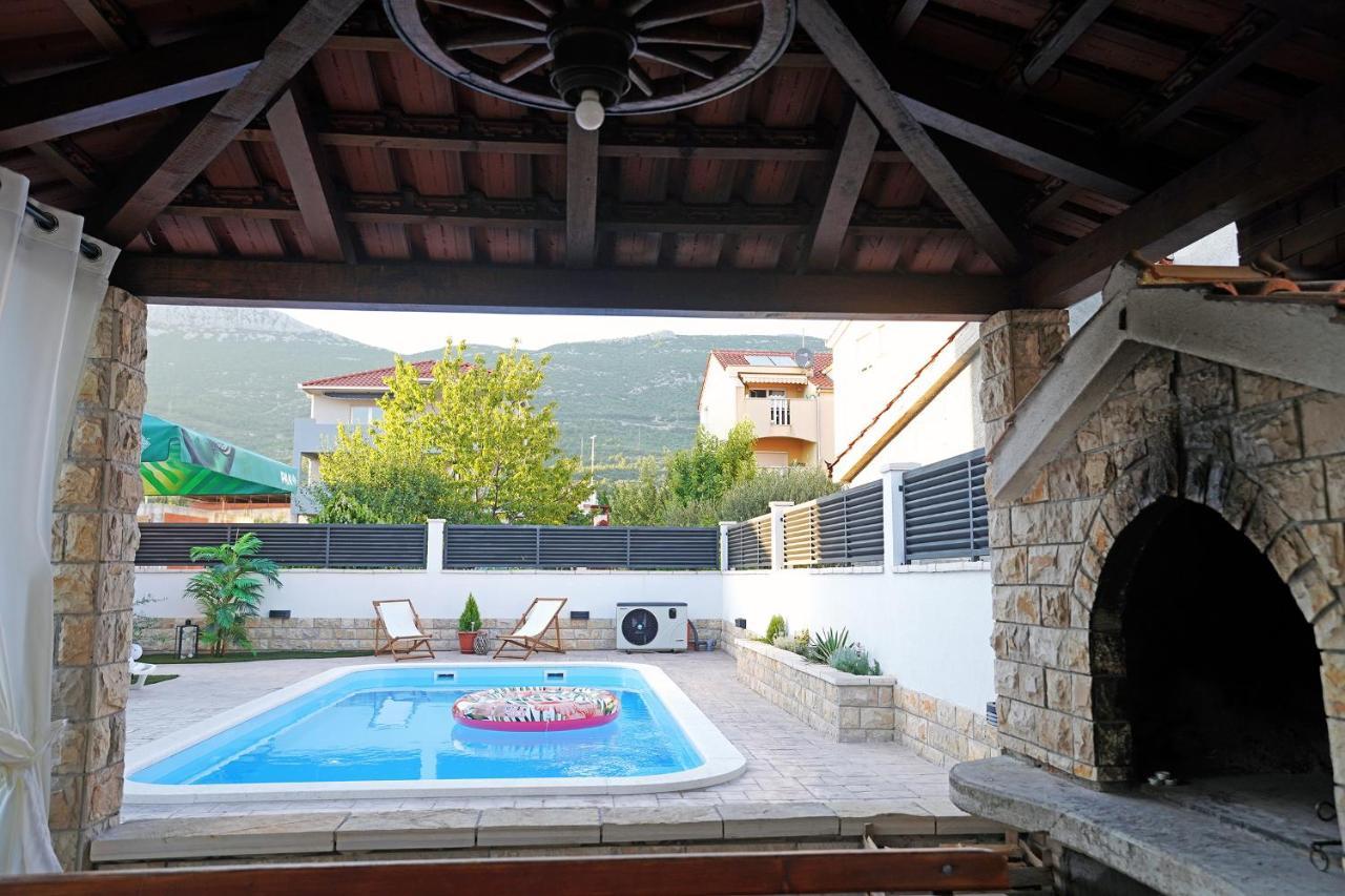 Kaštela Villa Tago With Heated New Pool מראה חיצוני תמונה